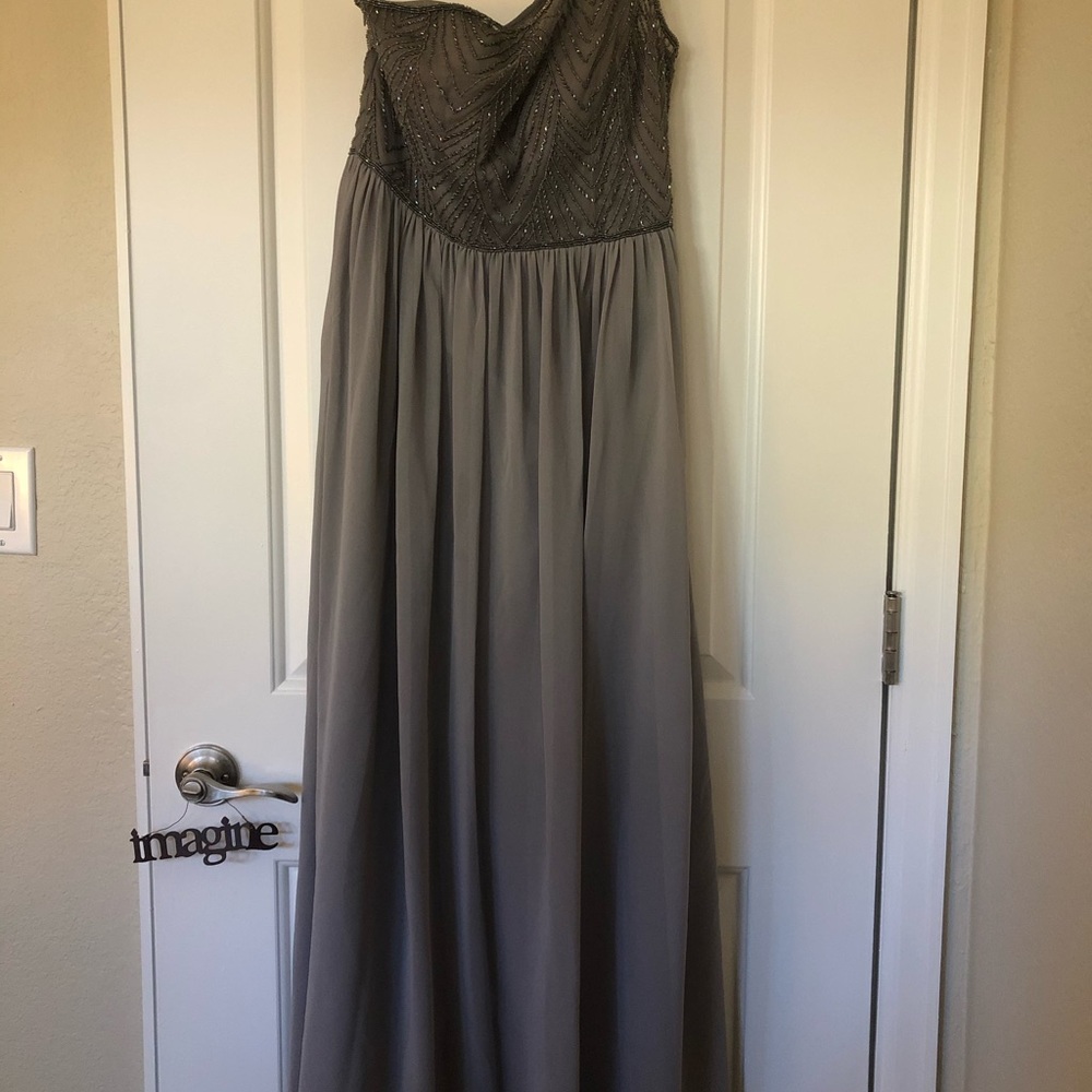 David’s Bridal One Shoulder Bridesmaid/Prom Dress